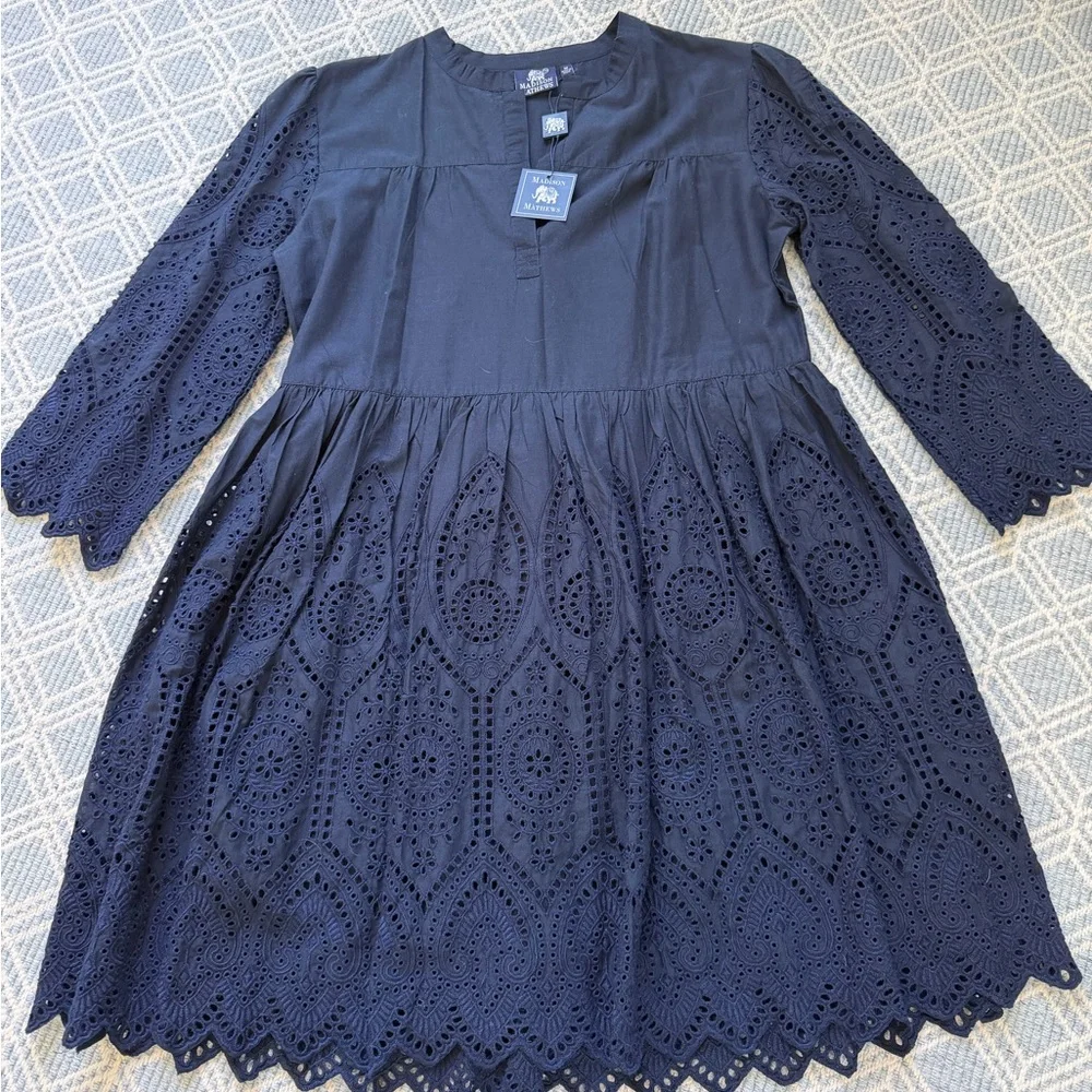 NWT Madison Mathews Folly Navy Eyelet Mini Dress, Size Medium - Picture 1 of 7